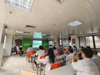 佛山手心制药有限公司党组织开展集中学习暨党的二十届四中全会精神专题学习会